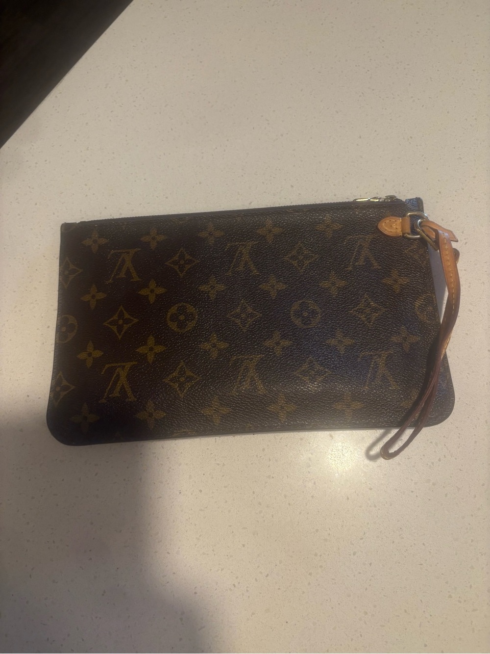 Louis Vuitton Brown Monogram neverfull Pochette